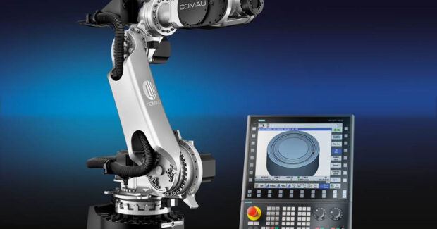 SINUMERIK Run MyRobot /DirectControl, Comau robot arms, CNC operating panel, Siemens Digital Factory