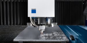 Ultra-High-Power Lasers Tackle Ultra Heavy Plate , Tom Bailey, TRUMPF Inc., CO2-based laser sources, 7 kilowatts, 8 kilowatts, CO2 laser technology, solid-state lasers, gas lasers, 20,000 watts of output power, 10,000 watts, 12,000 watts, fusion-cut greater thicknesses of mild steel, dominant laser source technology, 1-micron wavelength solid-state lasers